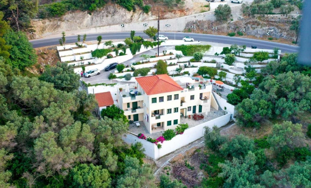 Marina Apartments Kokkari Exterior foto